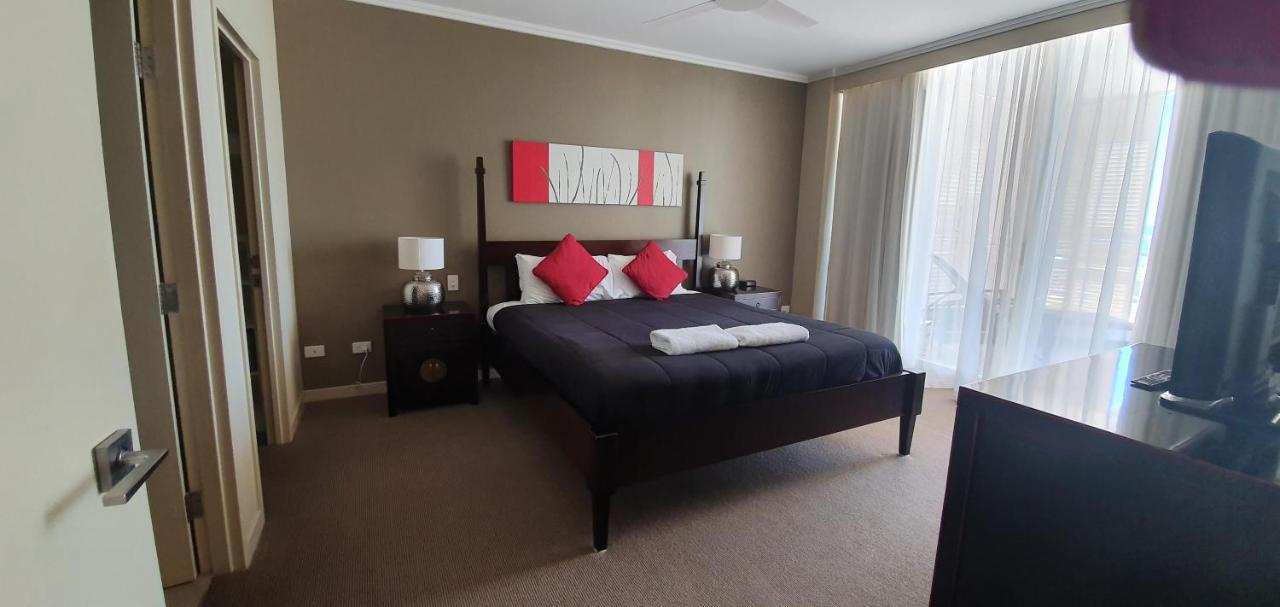 Pier Resort Urangan Extérieur photo