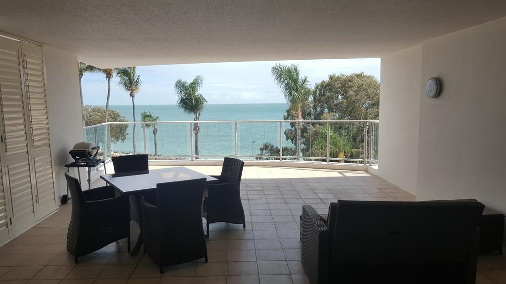 Pier Resort Urangan Extérieur photo