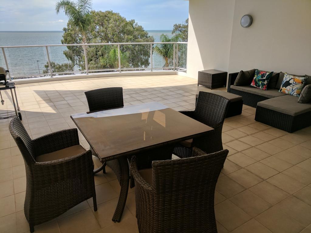 Pier Resort Urangan Extérieur photo