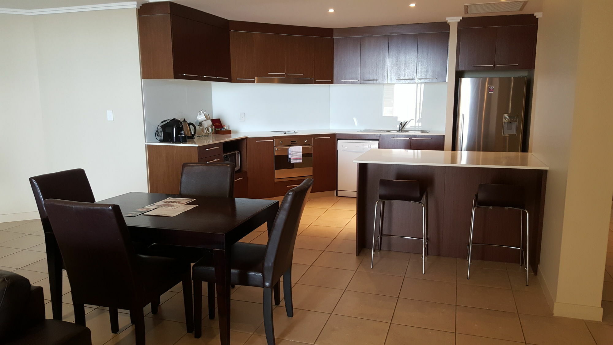 Pier Resort Urangan Extérieur photo