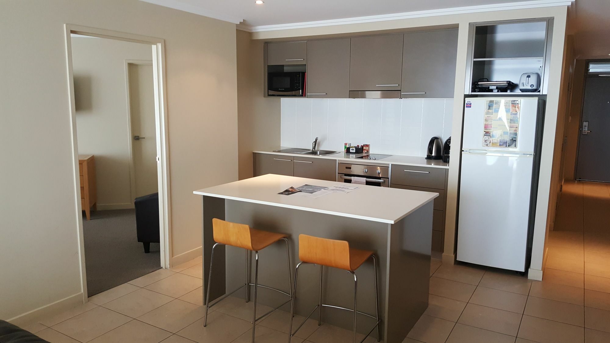 Pier Resort Urangan Extérieur photo